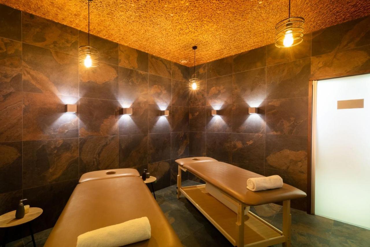 Sofa Boutique Hotel & Spa Soemy Buitenkant foto